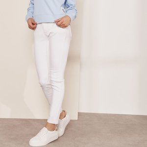 CALVIN KLINE MID RIZE WHITE JEANS NWT